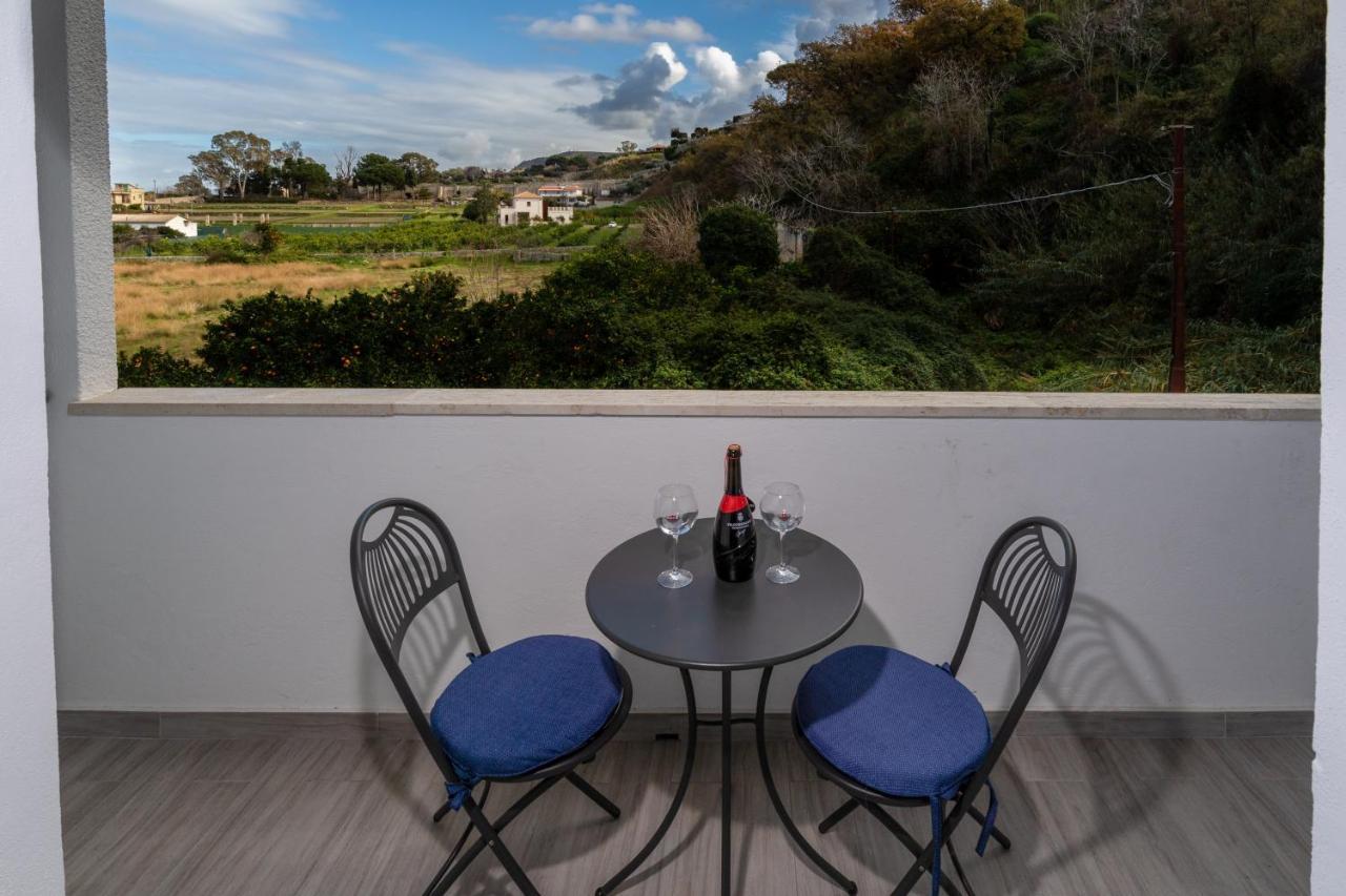 לינה וארוחת בוקר Dreams Tropea Mare "Parking Private" מראה חיצוני תמונה