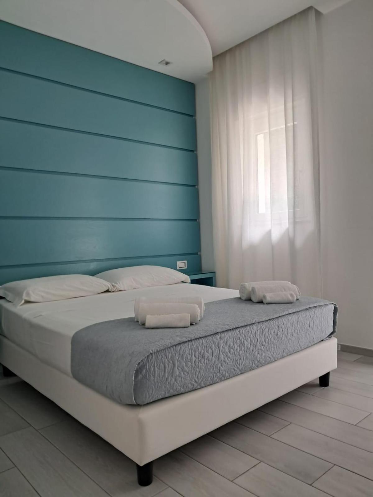 לינה וארוחת בוקר Dreams Tropea Mare "Parking Private" מראה חיצוני תמונה