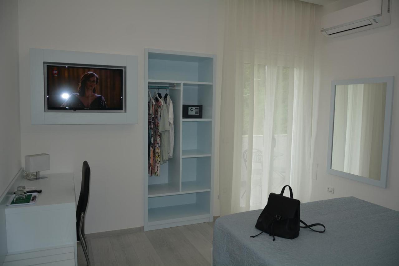 לינה וארוחת בוקר Dreams Tropea Mare "Parking Private" מראה חיצוני תמונה